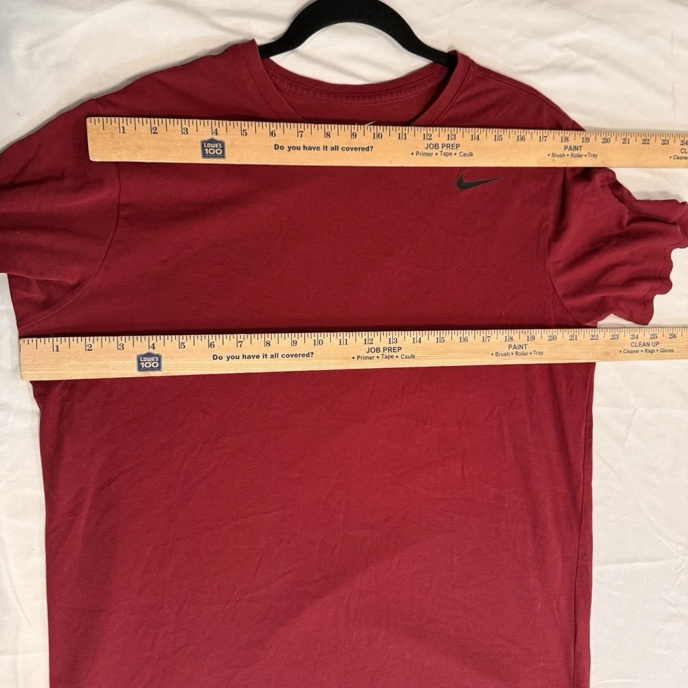 Nike‎ Shirt Mens XL Extra Large Red Short Sleeve Dri Fit Active Casual Workout